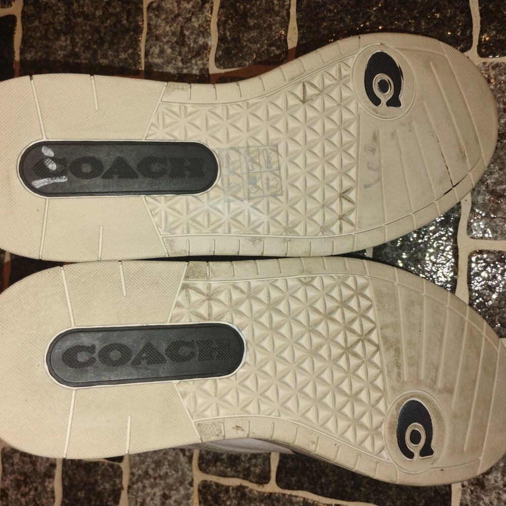COACH Distressed Leather High-Top Sneakers Size 8.5 - Picture 3 of 3